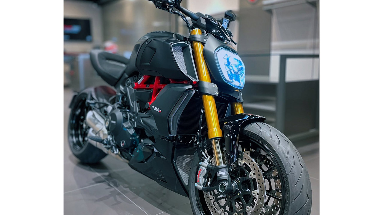 Diavel 1260S 2023 - R$ 96.990,00